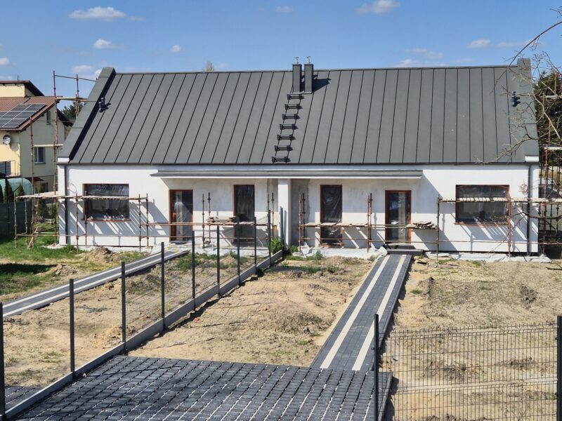 NOWA INWESTYCJA WSCHOWA, POŁOWA BLIŹNIAKA LOKAL "A"