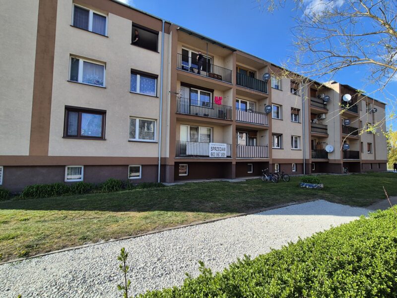 Mieszkanie na PARTERZE z dużym balkonem - JĘRZYCHOWICE