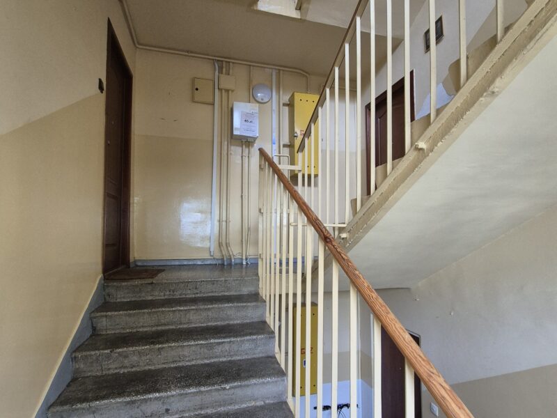 MIESZKANIE - 1 pokojowe, ul. Zamenhofa, I piętro, duży balkon